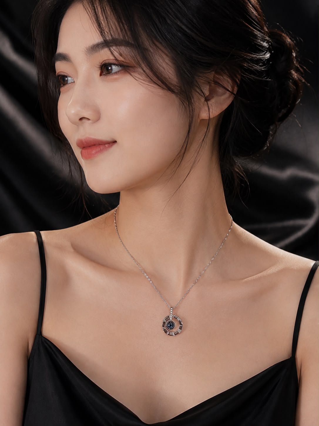 I Love You Crystal Rhinestone Fashion Pendant Projection Heart Necklace