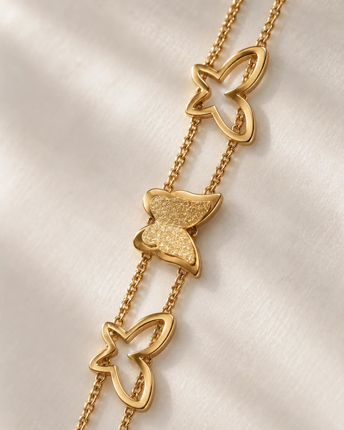 Close-up of the textured centre butterfly and open butterfly outlines