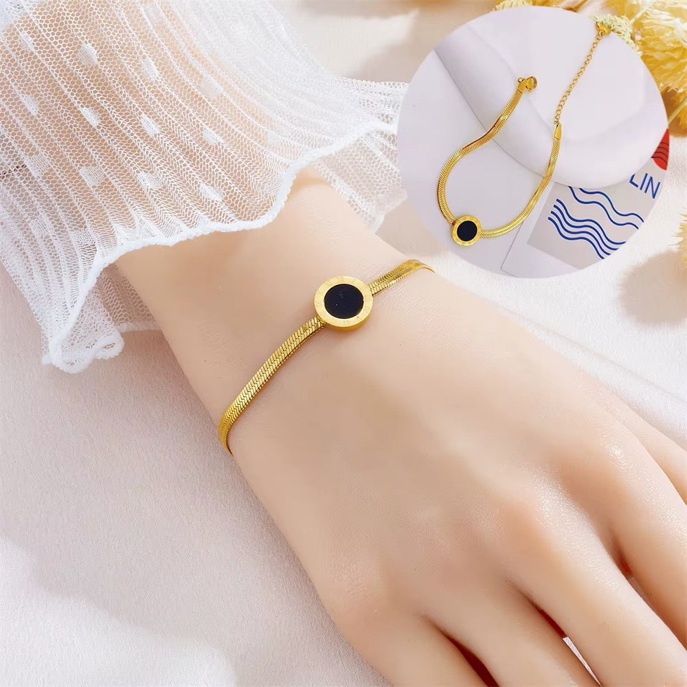 18k Gold Plated Snake Chain Black Round Pendant Bracelet