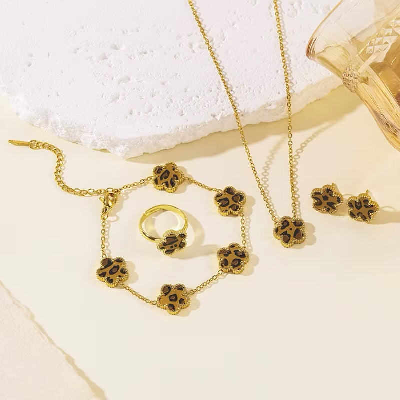 4 PCS 18K Stainless Steel Five Leaf Flower Clover Necklace Bracelet Earring Ring Set